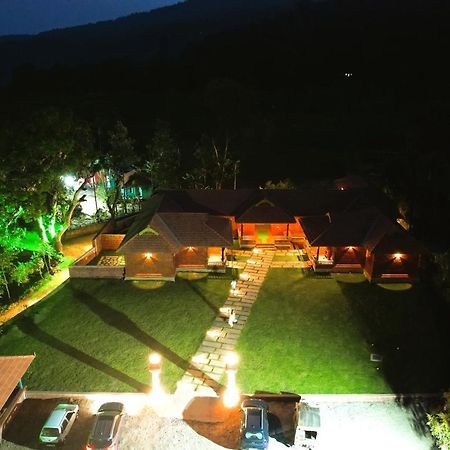 Parampara Resort By Malnadstays Kalasa Exterior foto