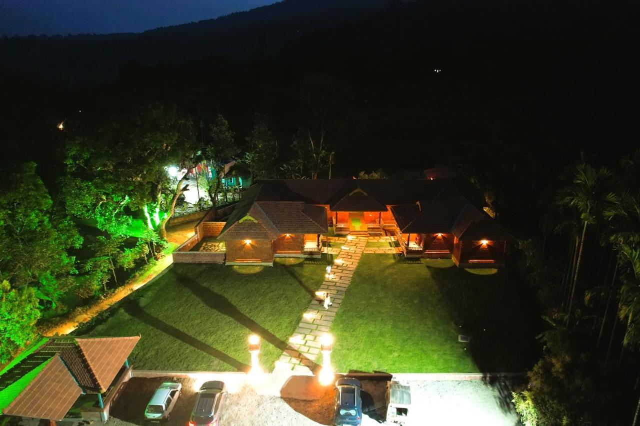 Parampara Resort By Malnadstays Kalasa Exterior foto